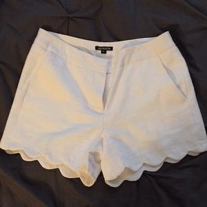 Alice Collection Size 4 linen shorts